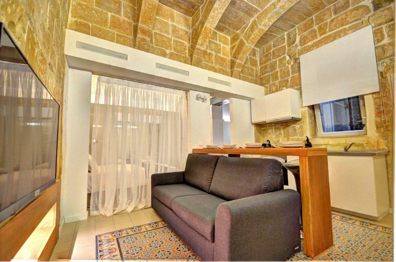 Coral Apartment Valletta Eksteriør bilde